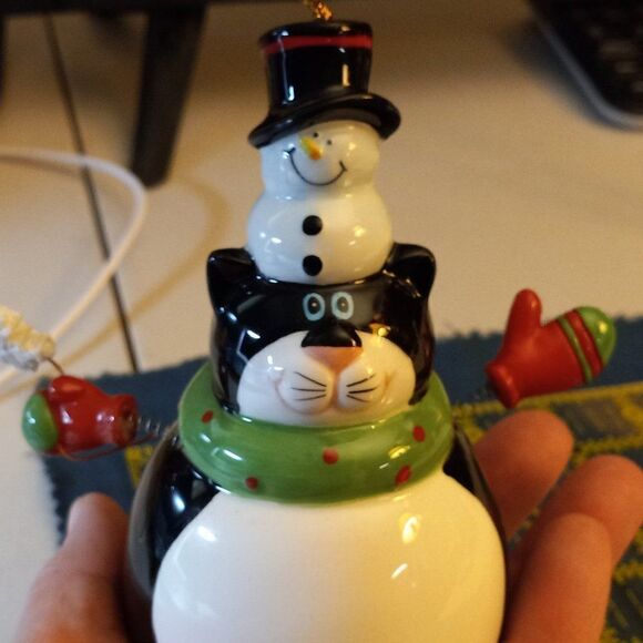 Bell Cat Ornament with Trembling Mittens Cottagecore Grandmacore Holiday - Picture 8 of 11